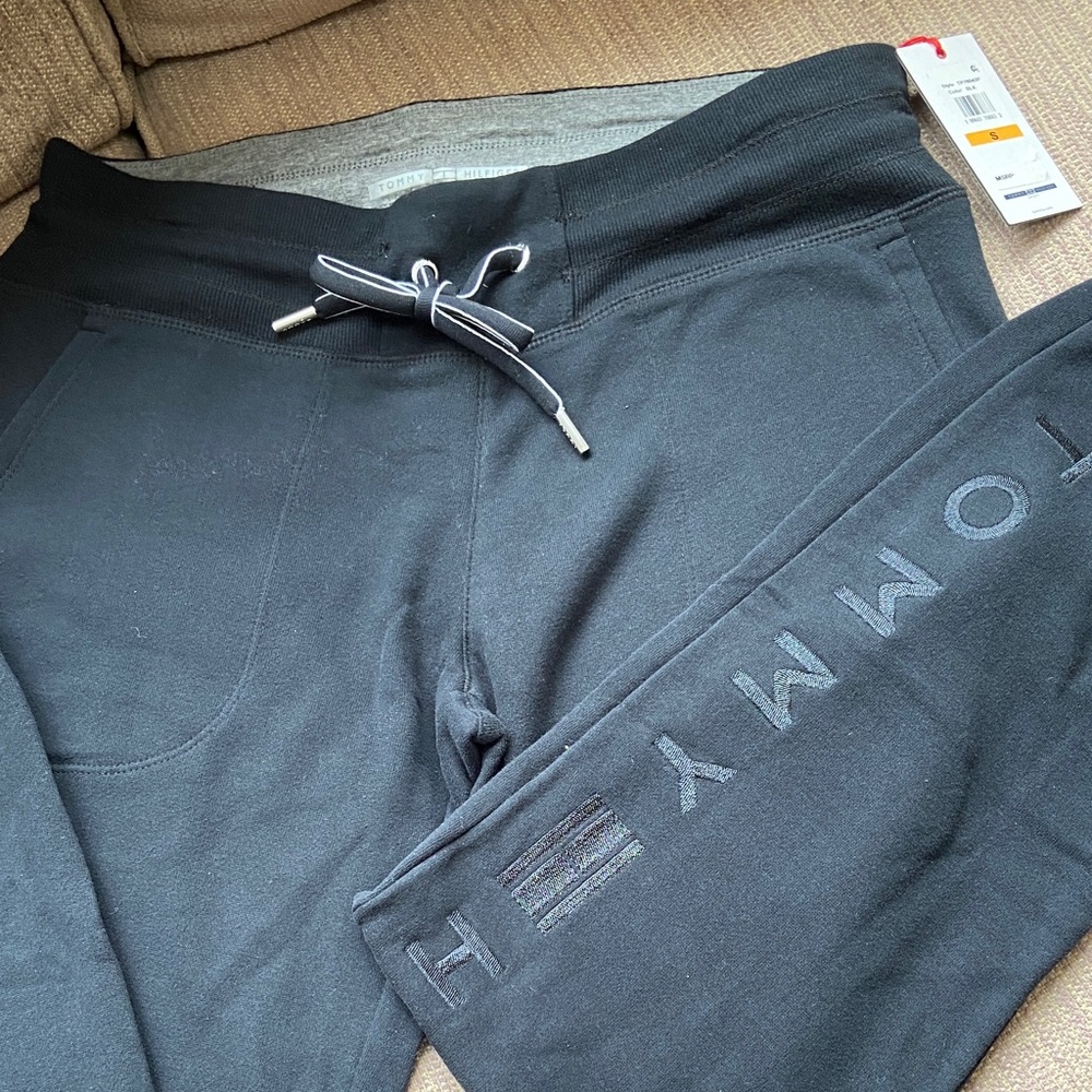 Women’s Tommy Hilfiger sport joggers Black Small